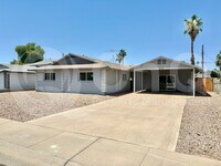 Building Photo - 124 E Minton Dr