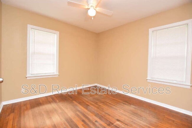 Building Photo - 738 E Valencia St