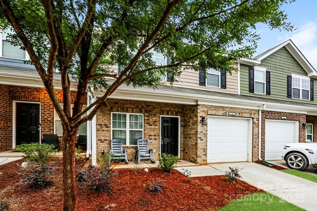 Building Photo - 7442 Sienna Heights Pl