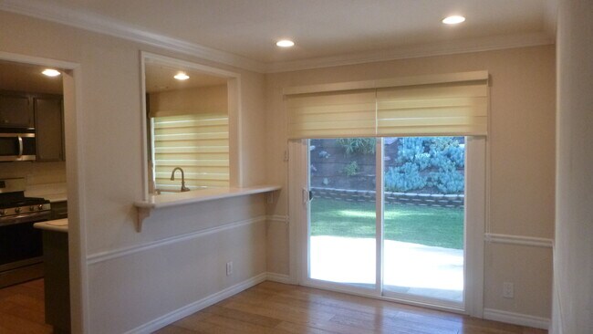 Building Photo - 23476 White Dove Dr