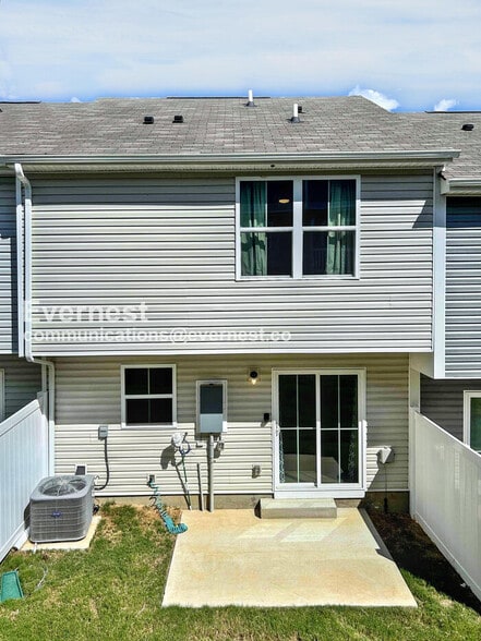 Building Photo - 2757 Thornton Grove Blvd