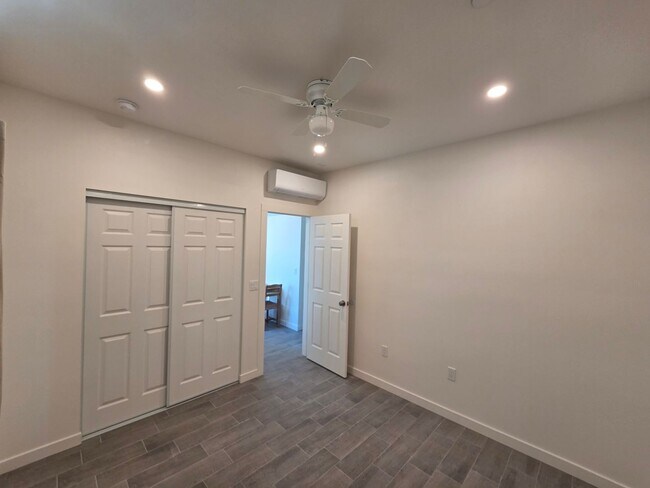Building Photo - 847 Winston Dr