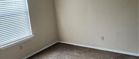 Building Photo - 1612 Scottsdale Dr