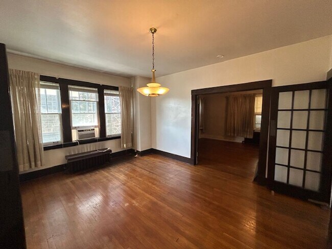 Building Photo - 1124 Morningside Ave