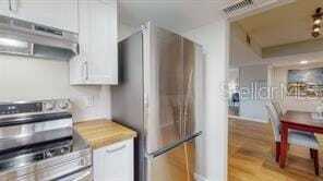 Building Photo - 1120 N Shore Dr NE