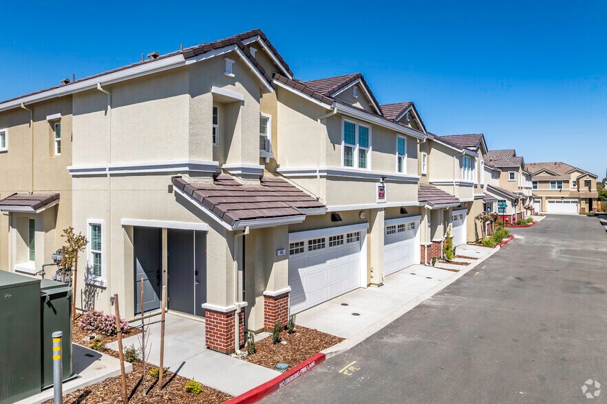 Alternate Building View - TERRACES AT STANFORD RANCH II