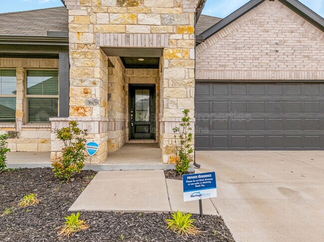 Building Photo - 2200 Dunbar Dr