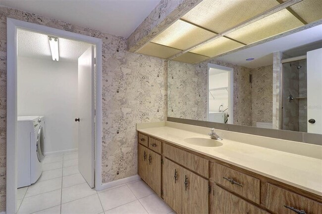 Building Photo - 50 Coe Rd