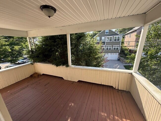 Building Photo - 89 Edenfield Ave