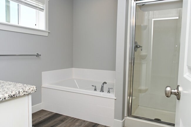 Building Photo - 2032 N 350 E