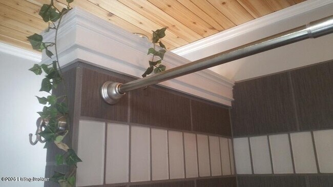 Building Photo - 4202 Berkshire Ave