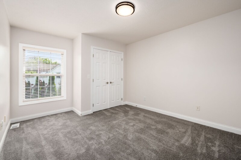 Building Photo - 7200 Fernridge Dr
