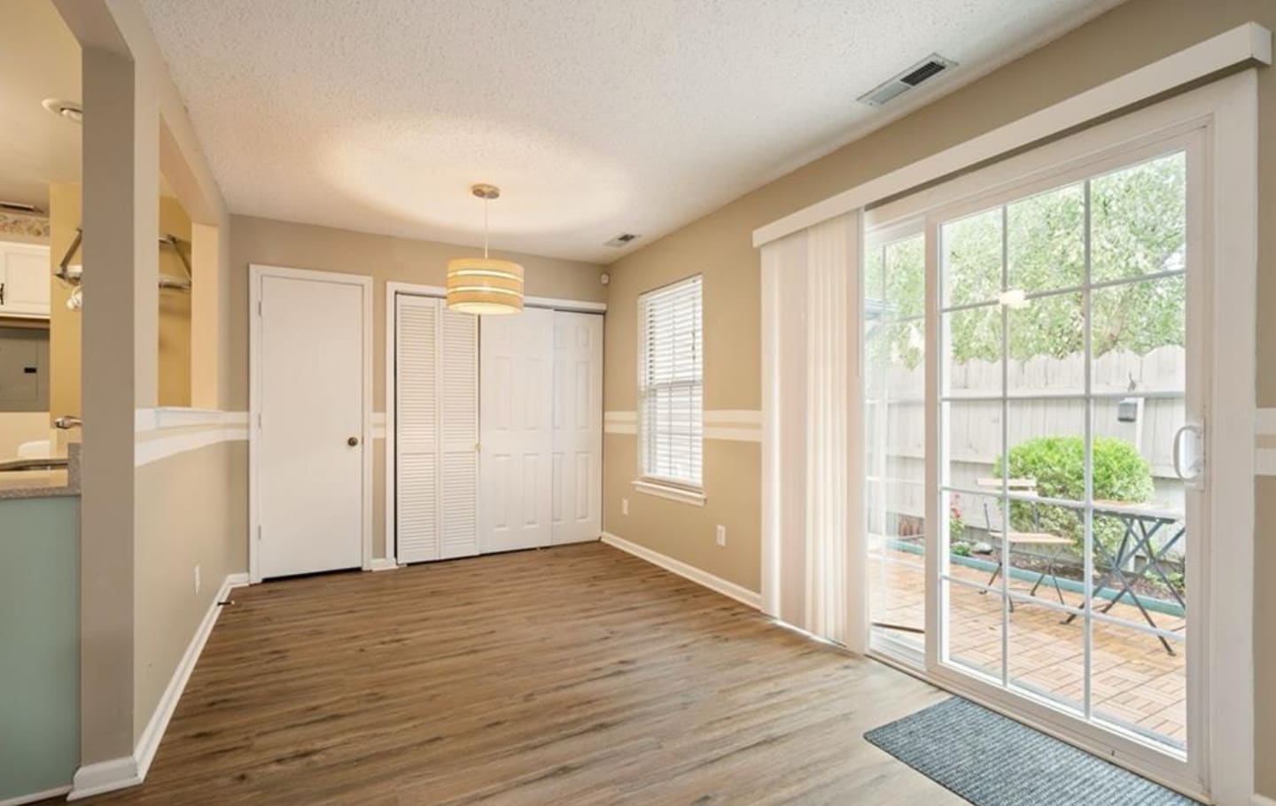 Building Photo - 4520 Shallowford Cir