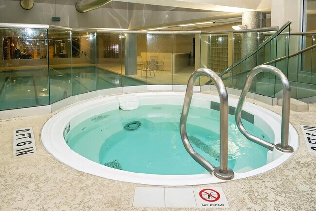 Building Photo - 3404 American Dr