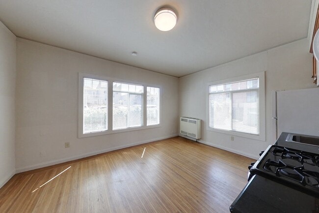 Floorplan - 2030 Dwight Way