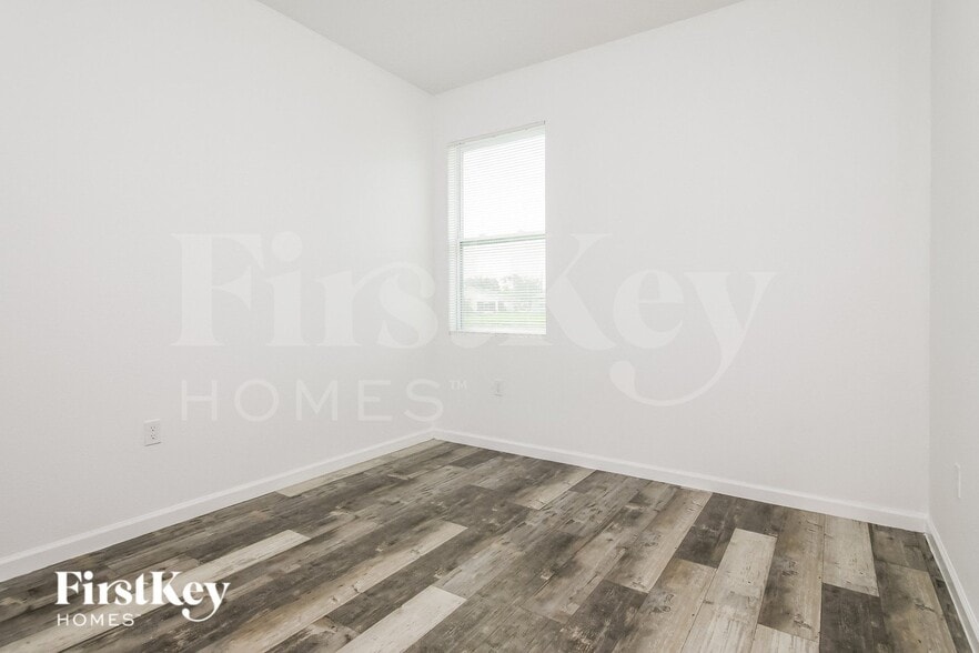 Building Photo - 925 Albertville Ct