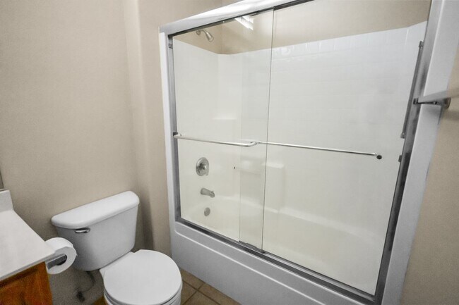 Building Photo - Sun City Grand Home