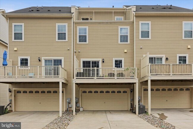 Building Photo - 5060 Judicial Wy