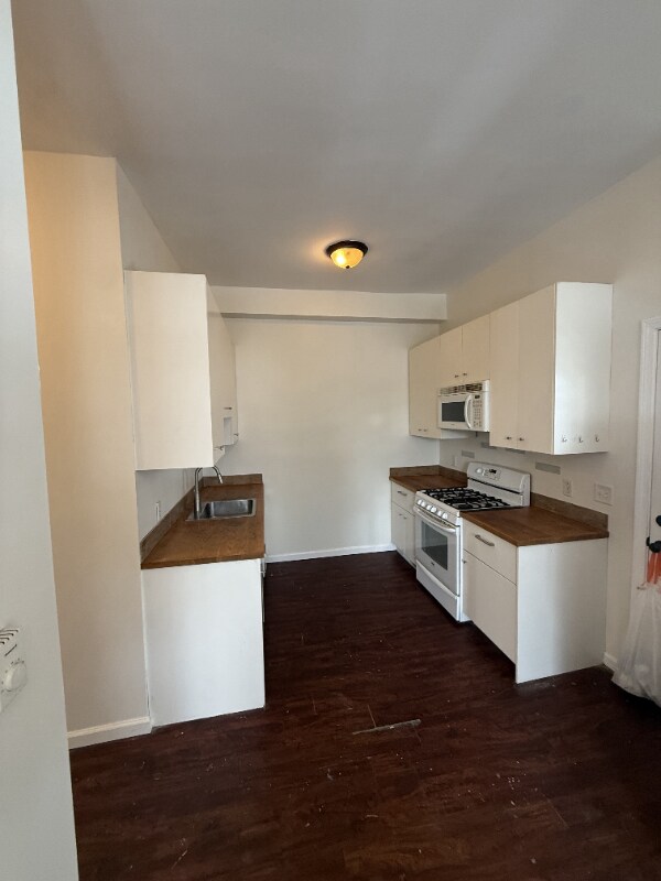 Building Photo - 80 Water St