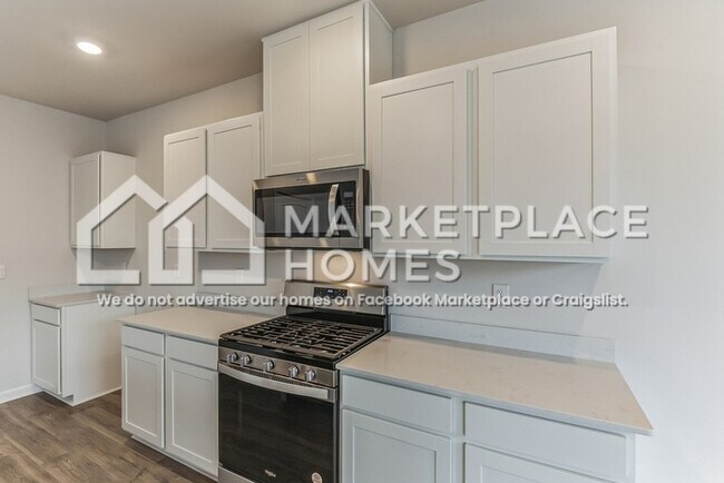 Building Photo - 7280 Scotlyn Wy