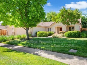 Building Photo - 4468 Dusham Cir
