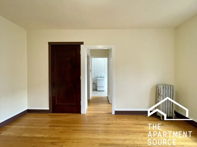 Building Photo - 3312 W Schubert Ave