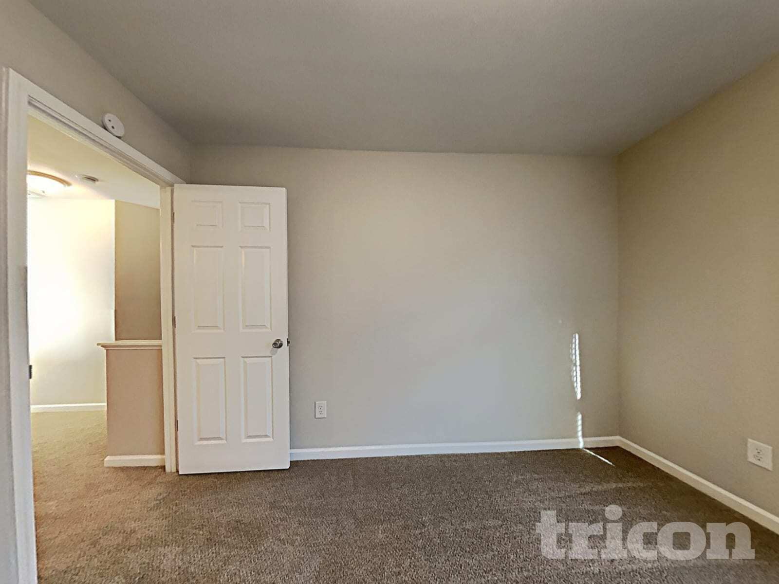 Building Photo - 7929 Village Pass