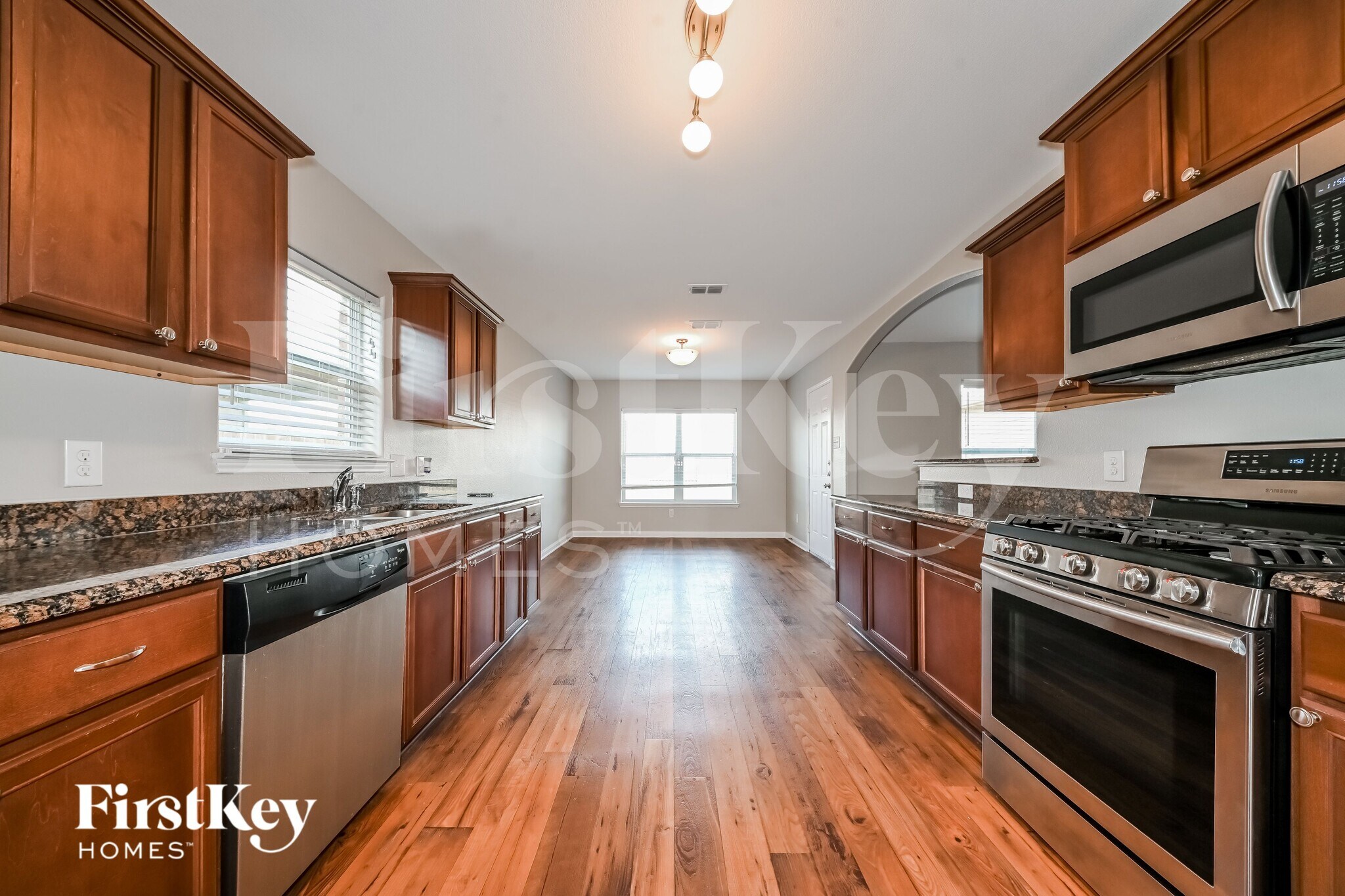 Building Photo - 2029 Cone Flower Dr