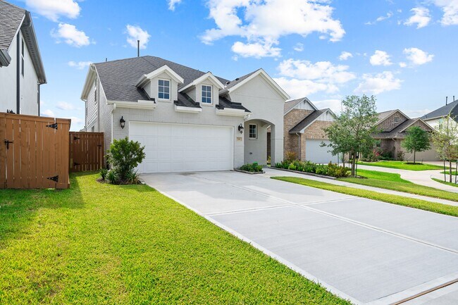 Building Photo - 721 Ocean Palms Dr