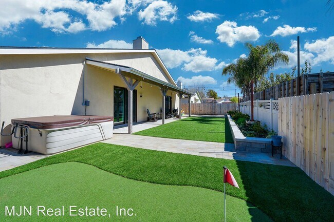 Building Photo - 4 br, 2 bath House - 914 Passion Place