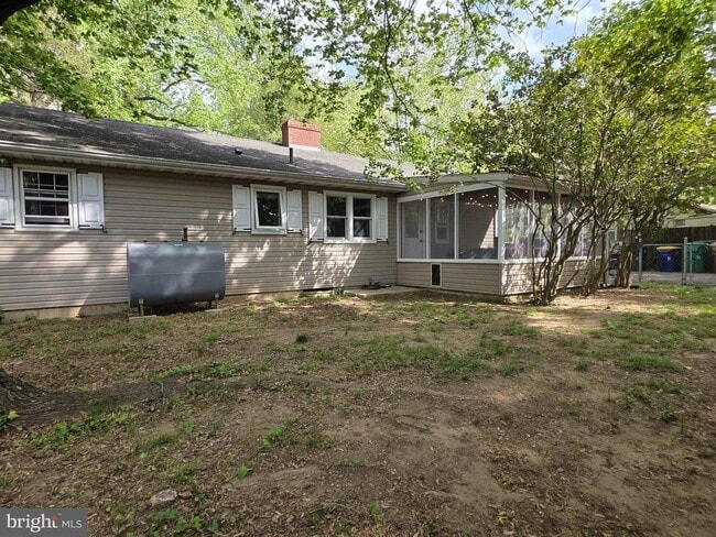 Building Photo - 4 Carolee Dr