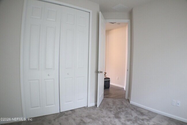 Building Photo - 5132 Sawmill Pt Wy