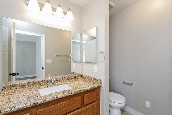 Building Photo - 2365 Beaver Bay Ct