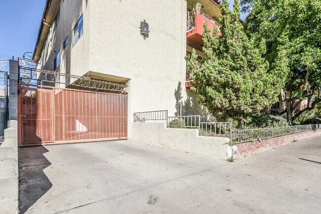 Building Photo - 235 S Rampart Blvd