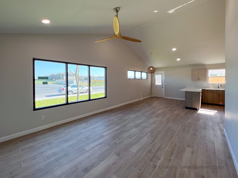 Building Photo - 2709 Woodpecker Rd