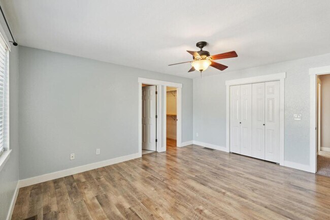Building Photo - 940 Durum Ct