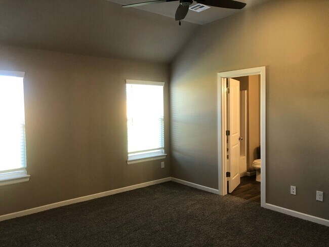 Building Photo - Newer Construction In Ashbury Park In Coll...