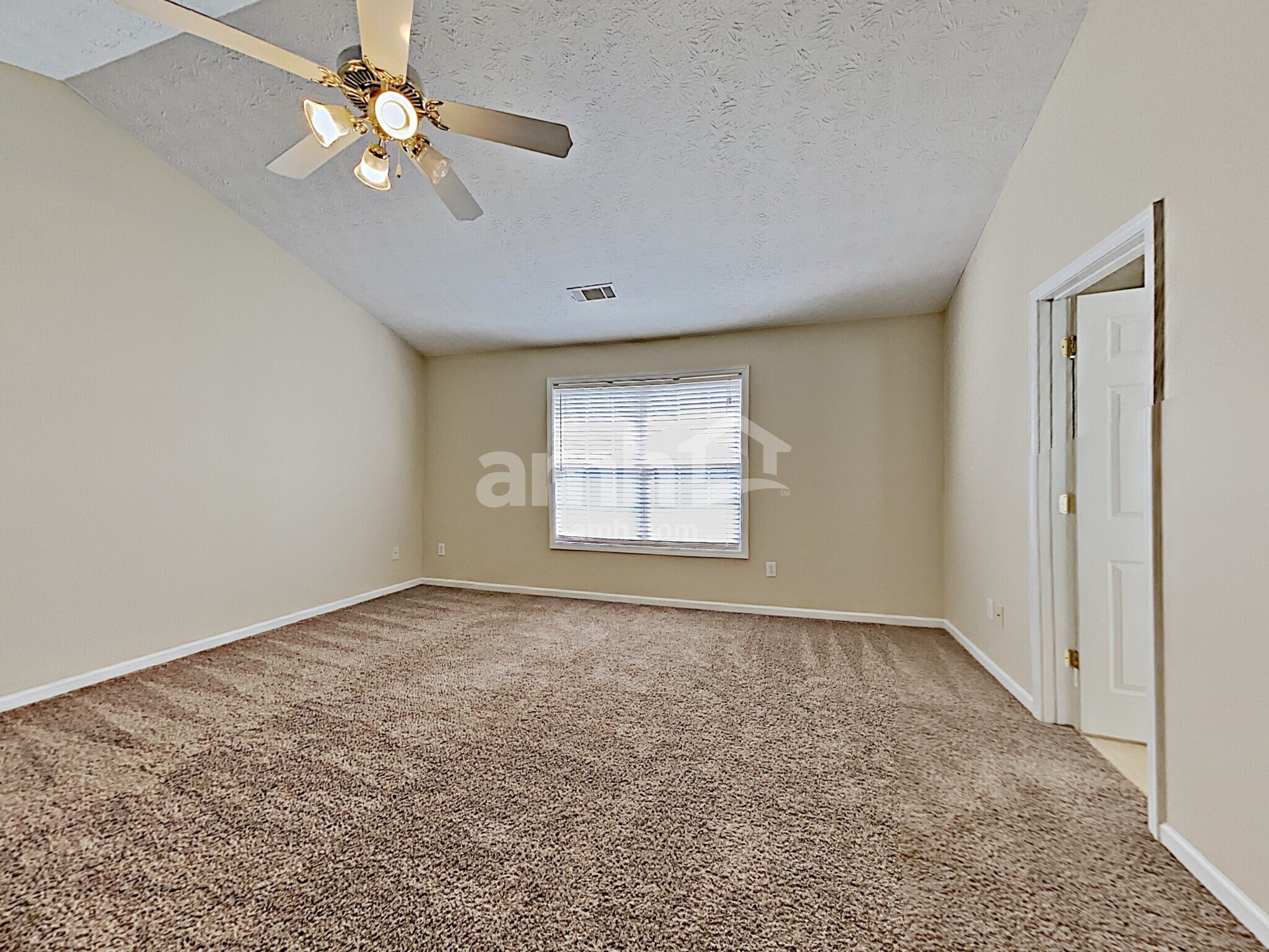 Building Photo - 1318 Baylor Dr