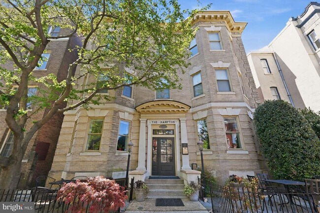 Building Photo - 1740 18th St NW