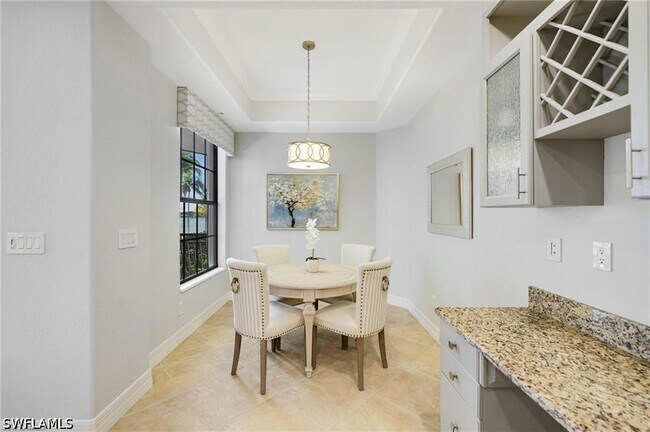 Building Photo - 10731 Mirasol Dr