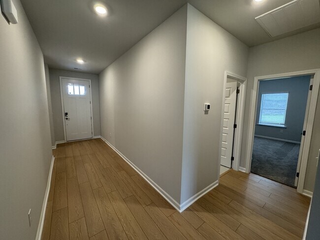 Building Photo - 229 Waylan Rdg Ln