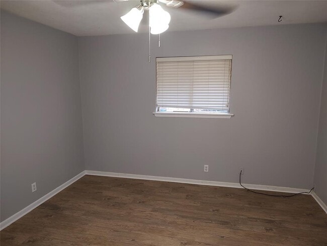Building Photo - 3304 Woodbriar Ln