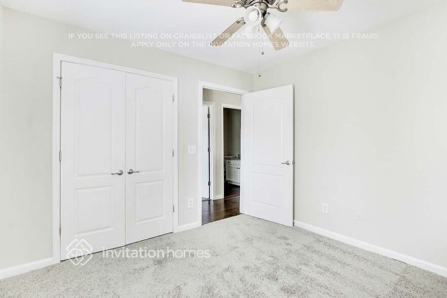 Building Photo - 3182 Imperial Cir SW