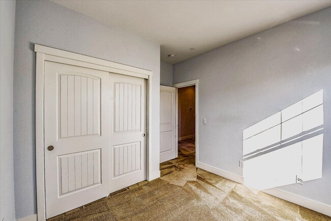 Building Photo - LUXURY TOWNHOME IN SUNNYVALE | 2014 BUILD