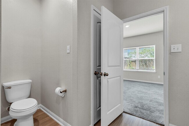 Building Photo - 1017 Misty Patch Dr