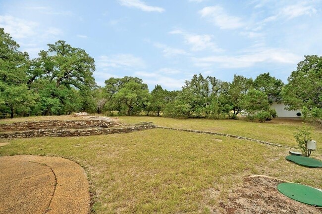 Building Photo - 107 Concord Cir