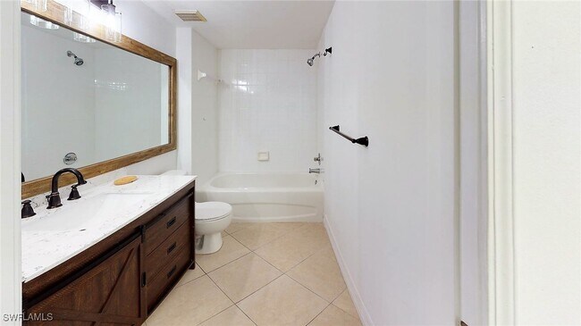 Building Photo - 1210 Wildwood Lakes Blvd