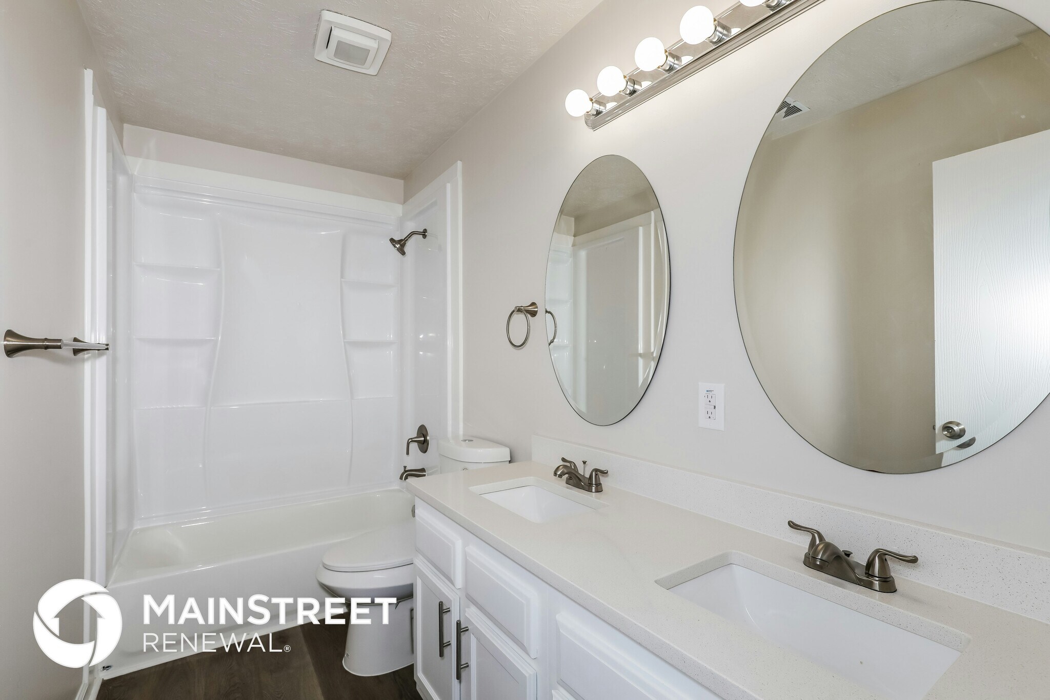 Building Photo - 11115 Dura Dr