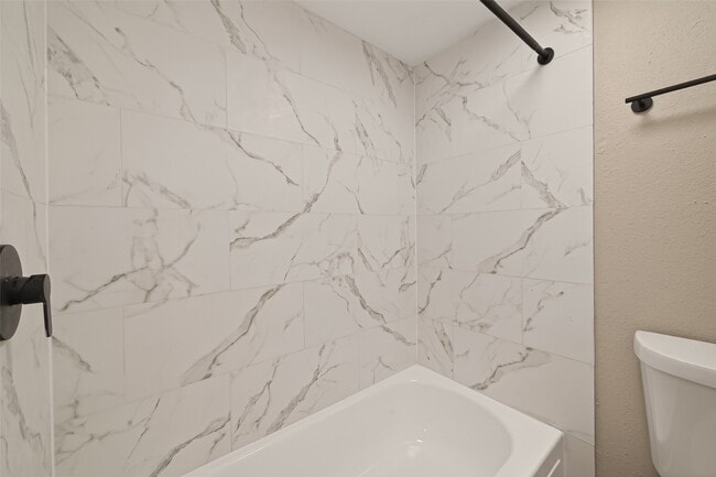 Building Photo - 12239 W Village Dr