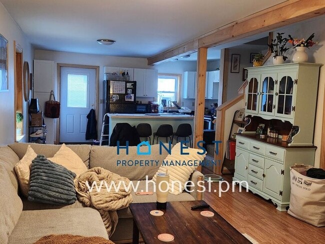 Building Photo - 9 High St